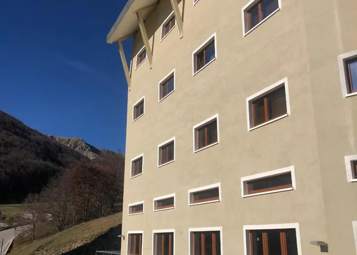 Апартаменты Casa Dell'orso Рокказаро